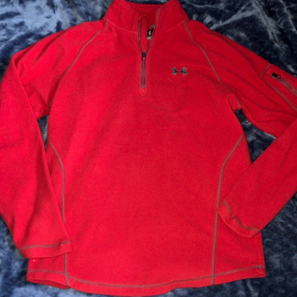 EUC - Under Armour sz M red fleece